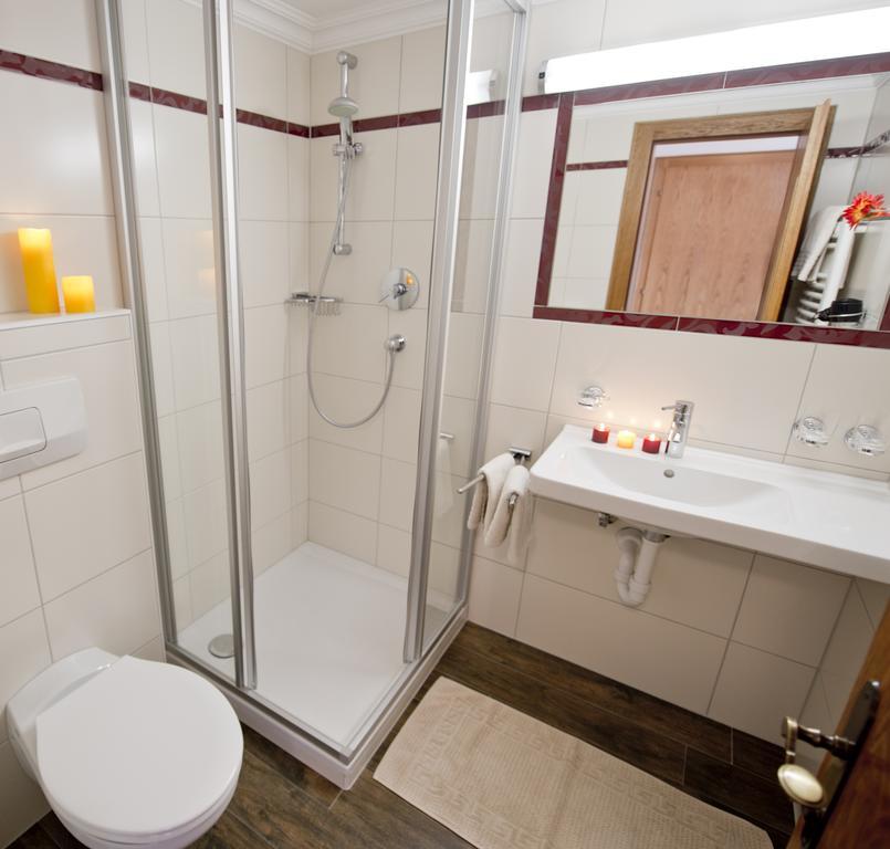 Gästehaus Bergruh Tux Zimmer foto